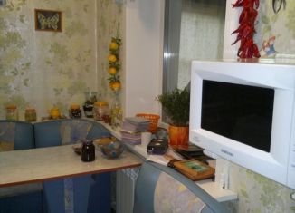 Продается трехкомнатная квартира, 52.8 м2, село Кабанск, Заводская улица, 8