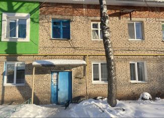 Продам трехкомнатную квартиру, 57 м2, село Михайловка, Садовая улица, 1