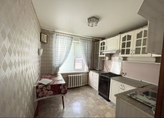 Сдам четырехкомнатную квартиру, 72 м2, Ставрополь, проспект Ворошилова