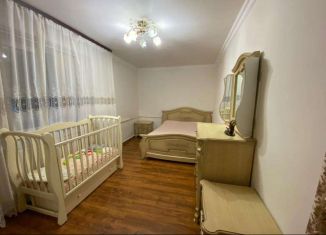 Продам 3-комнатную квартиру, 76 м2, село Ачхой-Мартан, улица Нурадилова, 137