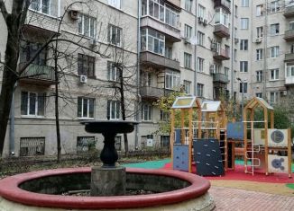 Продается трехкомнатная квартира, 58 м2, Москва, Долгоруковская улица, 5, Долгоруковская улица