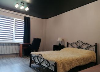 Сдача в аренду комнаты, 30 м2, Белгород, улица Есенина, 15