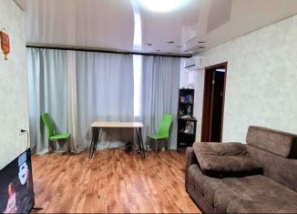 Продаю двухкомнатную квартиру, 44 м2, Кемеровская область, улица Шишлянникова, 1