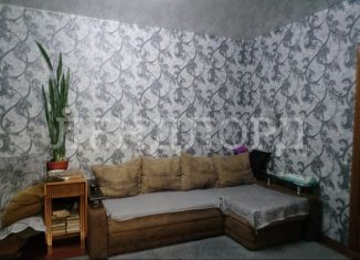 Продается трехкомнатная квартира, 55 м2, Новочеркасск, улица Чехова, 13