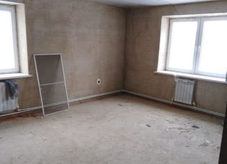 Продажа 2-ком. квартиры, 65 м2, Кропоткин, Двойная улица, 165