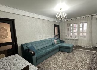 Продается четырехкомнатная квартира, 60 м2, Дагестан, улица Юсупа Акаева, 7