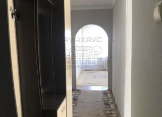 Продажа трехкомнатной квартиры, 52 м2, Агидель, улица Дружбы, 4