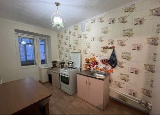 Аренда 1-комнатной квартиры, 28.8 м2, Туймазы, микрорайон Молодёжный, 17