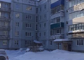 Продажа двухкомнатной квартиры, 50 м2, Кемеровская область, улица Советов, 8