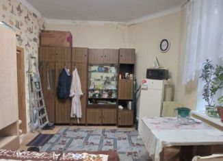 Сдается в аренду комната, 25 м2, Санкт-Петербург, улица Маяковского, 19/15, улица Маяковского