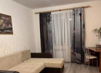 Сдам 1-комнатную квартиру, 42 м2, Ярославская область, Сосновая улица, 3к3