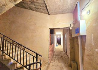 Продажа двухкомнатной квартиры, 65 м2, Махачкала, проспект Амет-Хана Султана, 344А