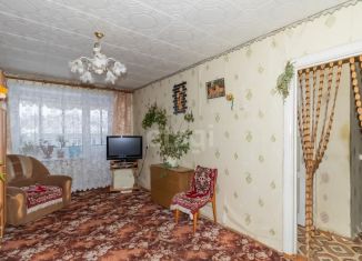 Продается 1-комнатная квартира, 30.4 м2, Копейск, улица Лизы Чайкиной, 42