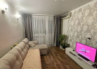 3-комнатная квартира на продажу, 54 м2, Астрахань, площадь Шаумяна, 17