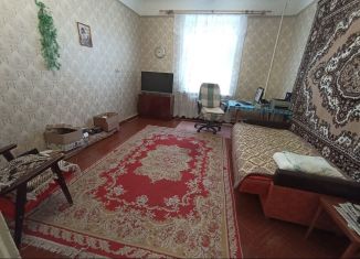 Продажа 3-комнатной квартиры, 71 м2, Каменск-Шахтинский, проспект Карла Маркса, 85