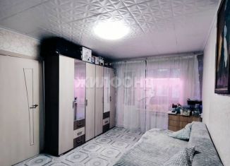 Продам 2-комнатную квартиру, 42.7 м2, Новосибирск, улица Адриена Лежена, 9, метро Маршала Покрышкина
