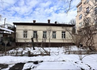 Продаю многокомнатную квартиру, 95 м2, Ставропольский край, улица Козлова, 10