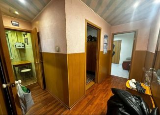 4-комнатная квартира в аренду, 60 м2, Мурманская область, улица Академика Книповича, 38