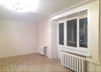 Продается 1-комнатная квартира, 40.4 м2, Кремёнки, улица Победы, 1