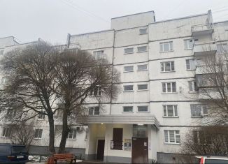 Сдача в аренду 2-ком. квартиры, 74 м2, деревня Островцы, Подмосковная улица, 2