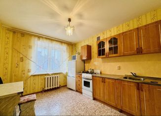 Сдаю в аренду 1-ком. квартиру, 40 м2, Липецк, Политехническая улица, 9