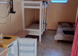 Сдача в аренду комнаты, 25 м2, Крым, улица Комарова, 41