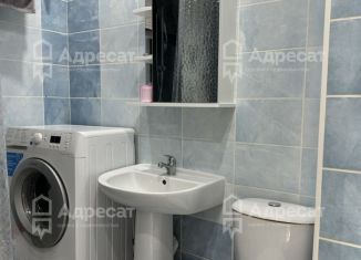 Продается 1-комнатная квартира, 38.4 м2, Волгоградская область, улица Маршала Ерёменко, 66