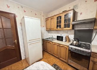 Сдается в аренду 2-ком. квартира, 45 м2, Татарстан, улица Рихарда Зорге, 100