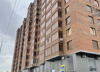 Продам квартиру со свободной планировкой, 47.3 м2, Чечня, проспект Ахмат-Хаджи Абдулхамидовича Кадырова, 181