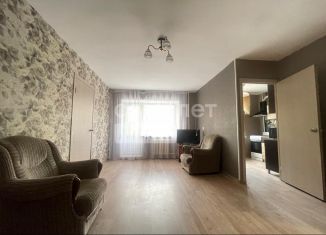 Сдается 2-ком. квартира, 46 м2, Челябинск, Российская улица, 303