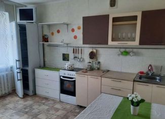 Аренда 1-комнатной квартиры, 38 м2, Тюмень, улица Новосёлов, 12к6