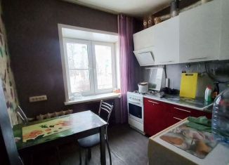 Сдаю 2-комнатную квартиру, 34 м2, Луховицы, улица Нартовой, 1