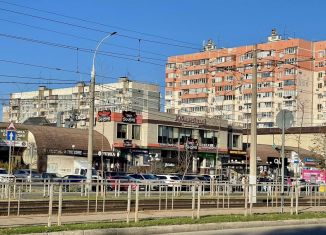 Продам торговую площадь, 345 м2, Краснодар, проспект Чекистов, 17, микрорайон Юбилейный