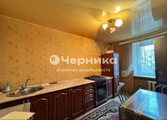 Сдается 3-комнатная квартира, 62.7 м2, Шахты, улица Хабарова, 22А