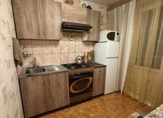 Сдается в аренду двухкомнатная квартира, 40 м2, Москва, Нагорная улица, 23к3, ЮЗАО