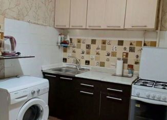 Сдается в аренду 1-ком. квартира, 40 м2, Москва, улица Красного Маяка, 4к2, метро Пражская