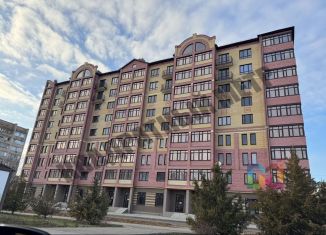 Продам 1-комнатную квартиру, 39 м2, Калмыкия, улица имени Н.С. Хрущёва, 15