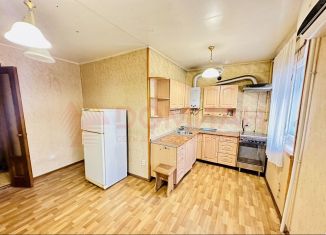 Продается 3-комнатная квартира, 58 м2, Новочеркасск, Магнитный переулок, 6