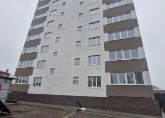 Продается 3-комнатная квартира, 86.6 м2, Курск, улица Дубровинского, 28