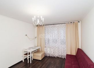 Продается 1-ком. квартира, 42 м2, Тюмень, Кремлёвская улица, 112к3