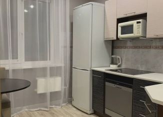 Продам 1-комнатную квартиру, 33 м2, Тюмень, улица Моторостроителей, 7, Восточный округ