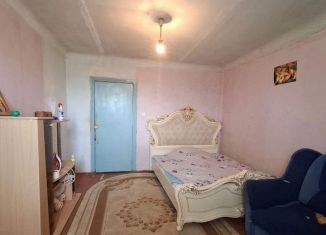 Продается двухкомнатная квартира, 52 м2, поселок Степной, Спортивная улица, 6/2