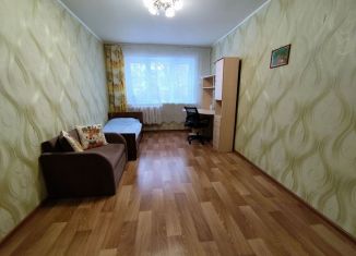 Продаю 3-ком. квартиру, 61.3 м2, Ульяновск, Хрустальная улица, 44