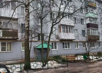 Продаю 1-комнатную квартиру, 32 м2, Арзамас, Комсомольский бульвар, 3к1