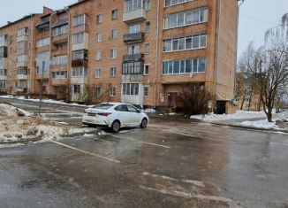 Продам 1-ком. квартиру, 32.5 м2, рабочий посёлок Шаховская, улица Базаева, 16