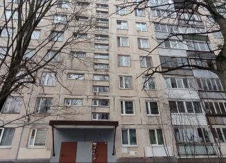 Комната в аренду, 10 м2, Санкт-Петербург, улица Есенина, 15к1, Выборгский район