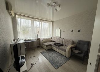 Продается 1-ком. квартира, 35 м2, Волгоград, проспект имени В.И. Ленина, 5