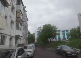 Сдаю 2-комнатную квартиру, 43 м2, Петропавловск-Камчатский, улица Давыдова, 5