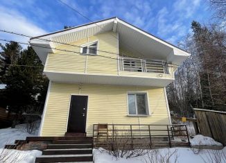 Сдаю дом, 75 м2, рабочий поселок Листвянка, Октябрьская улица, 8Р