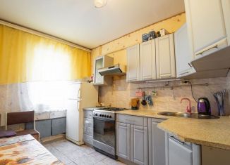 Продажа трехкомнатной квартиры, 63.2 м2, Соликамск, Юбилейный проспект, 39